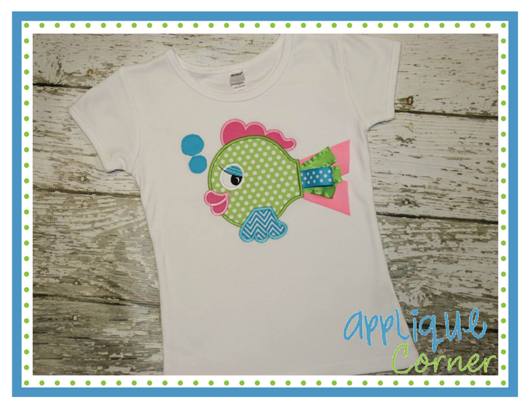 Fish with Ribbon Tail Applique Design