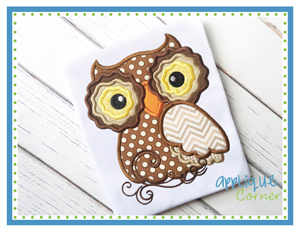Owl with Fluffy Eyes Applique Design